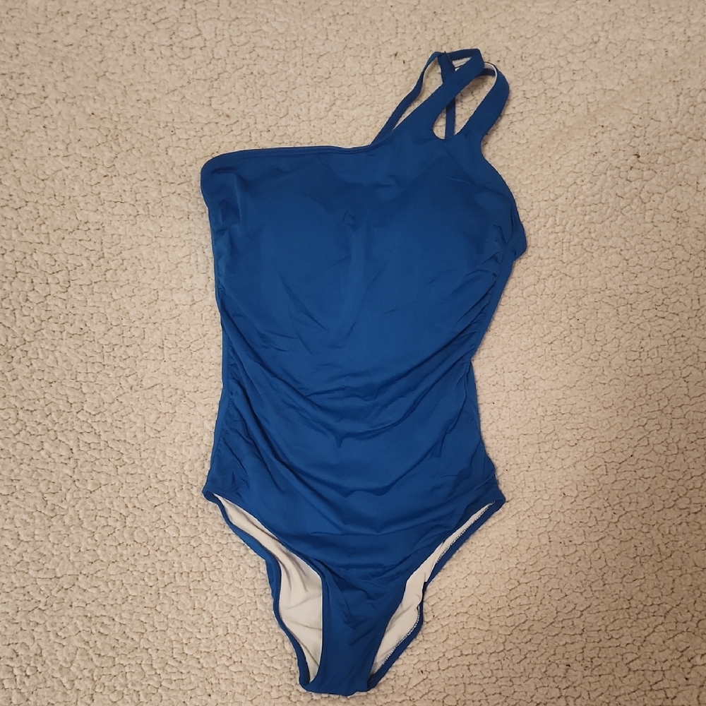 Blue One-Shoulder Swimsuit